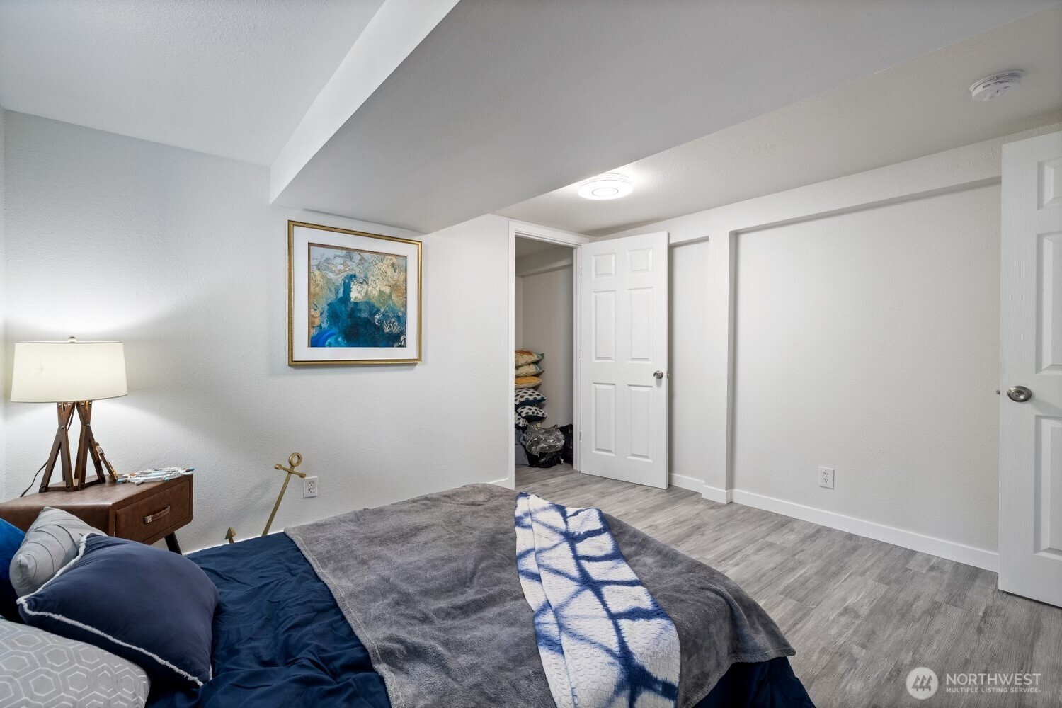 324 Park Avenue Property Photo 10
