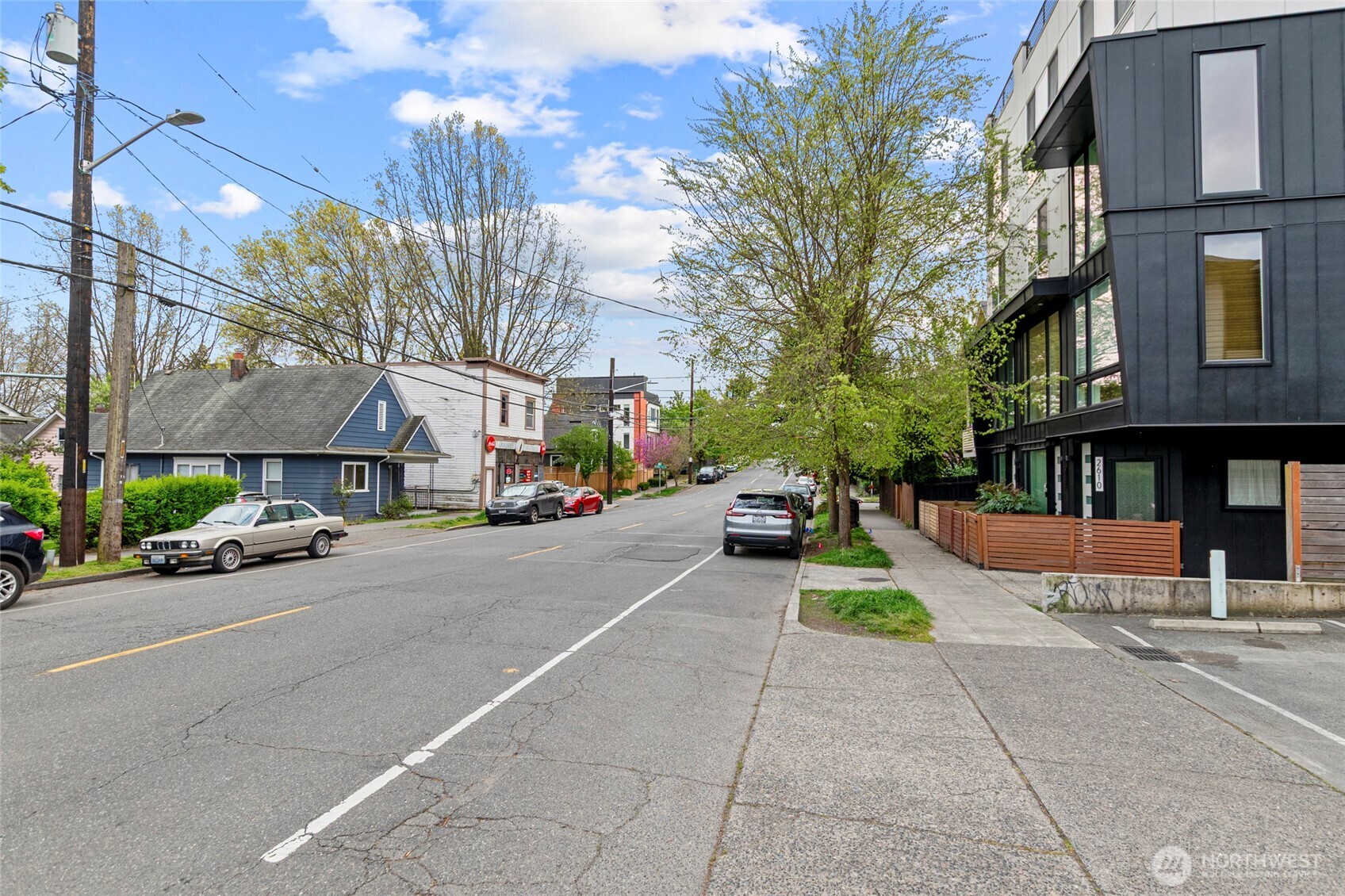 2612 E Yesler Way Property Photo 37