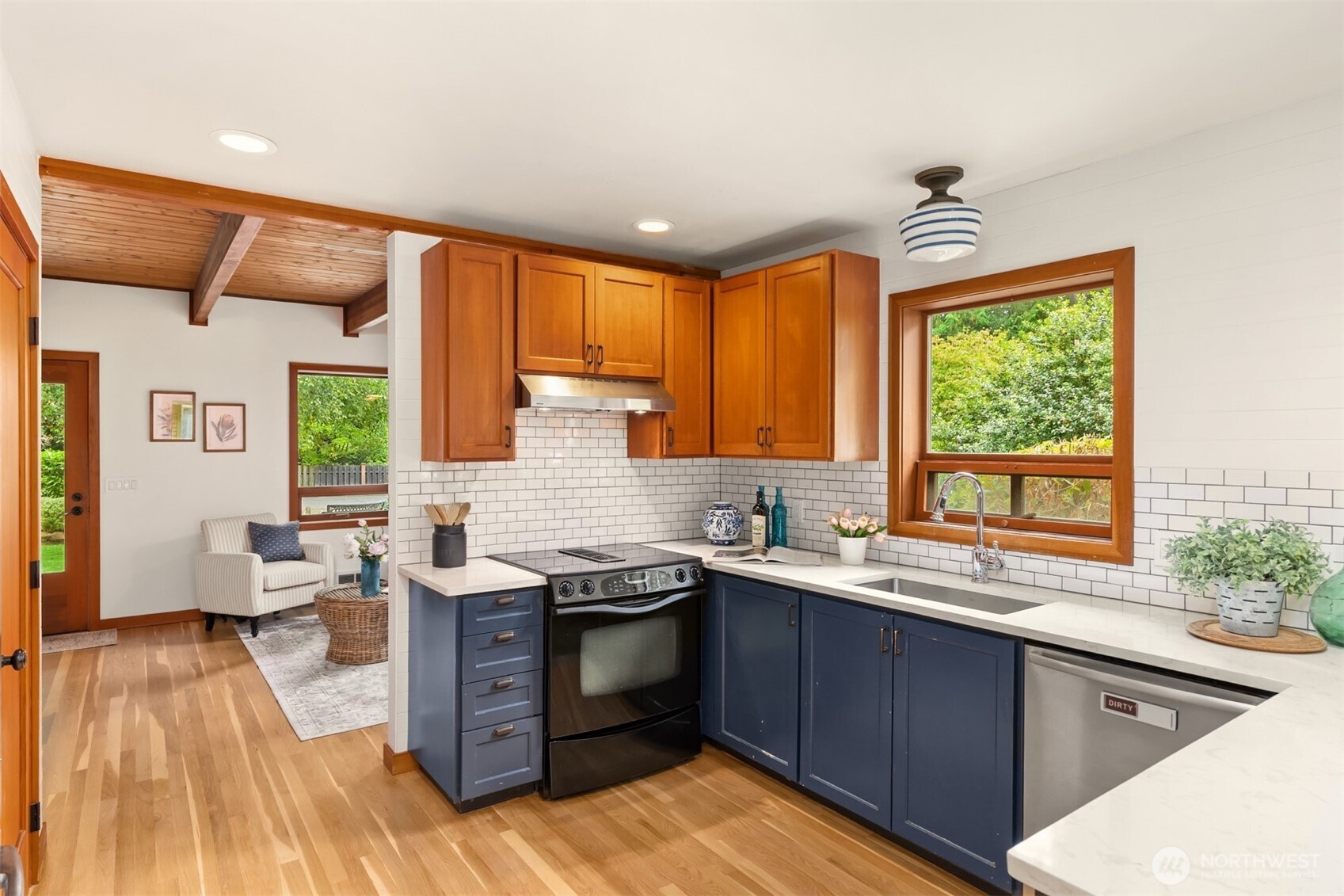 7349 Madrona Drive Property Photo 10