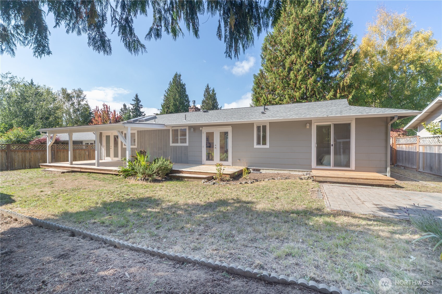 1022 Logan Street Property Photo 23