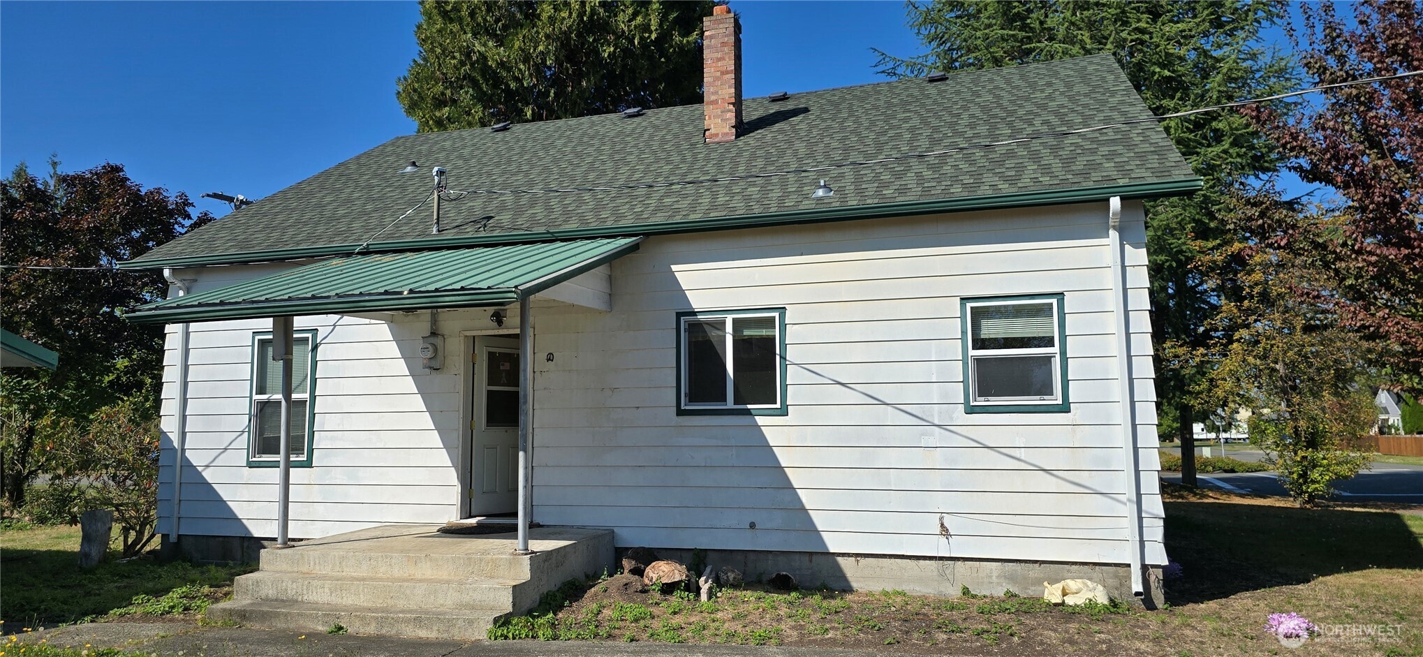 371 Main Street Property Photo 4