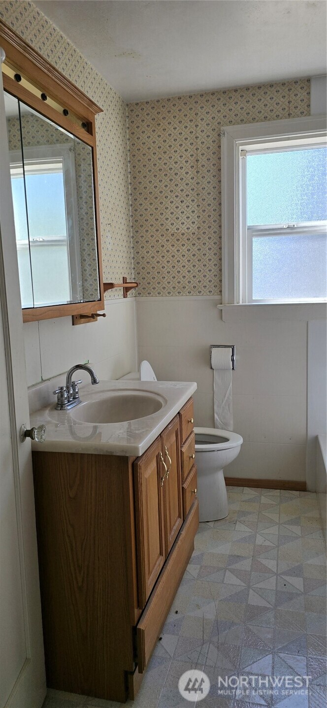371 Main Street Property Photo 19