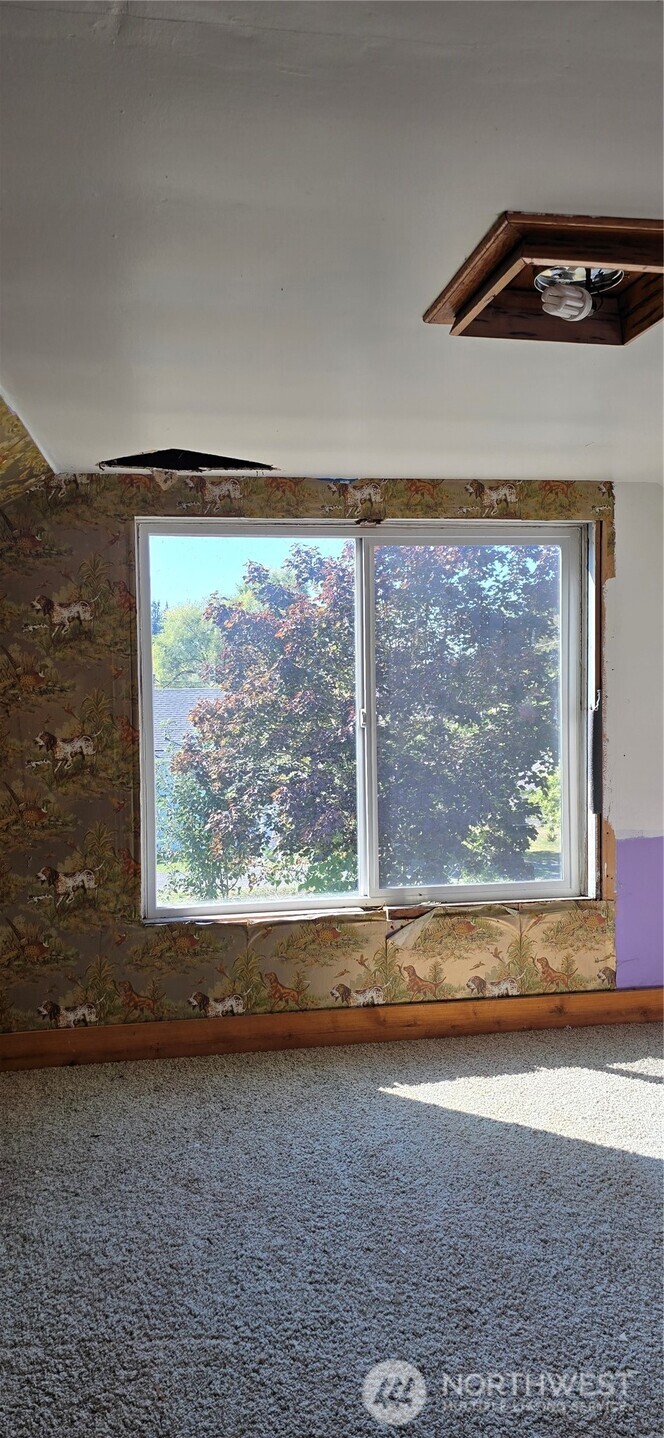 371 Main Street Property Photo 30