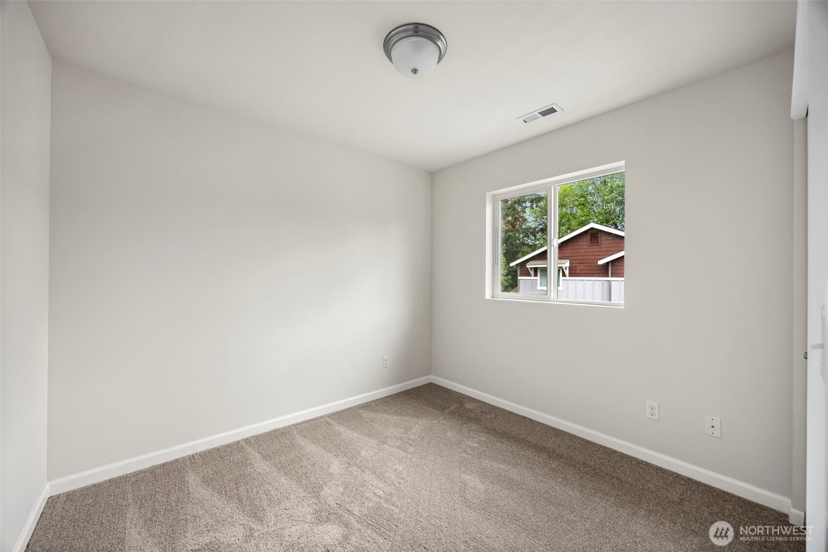 3228 177th Place Property Photo 14