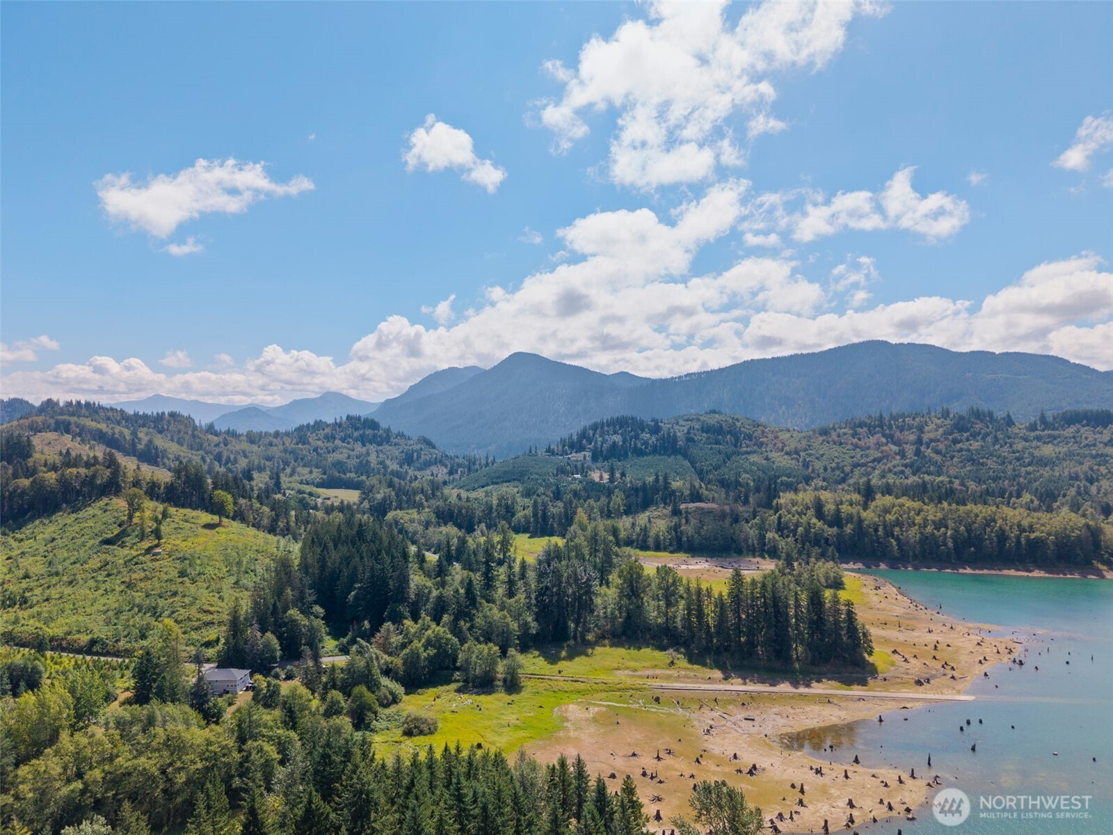 19220 State Route 706 Property Photo 6
