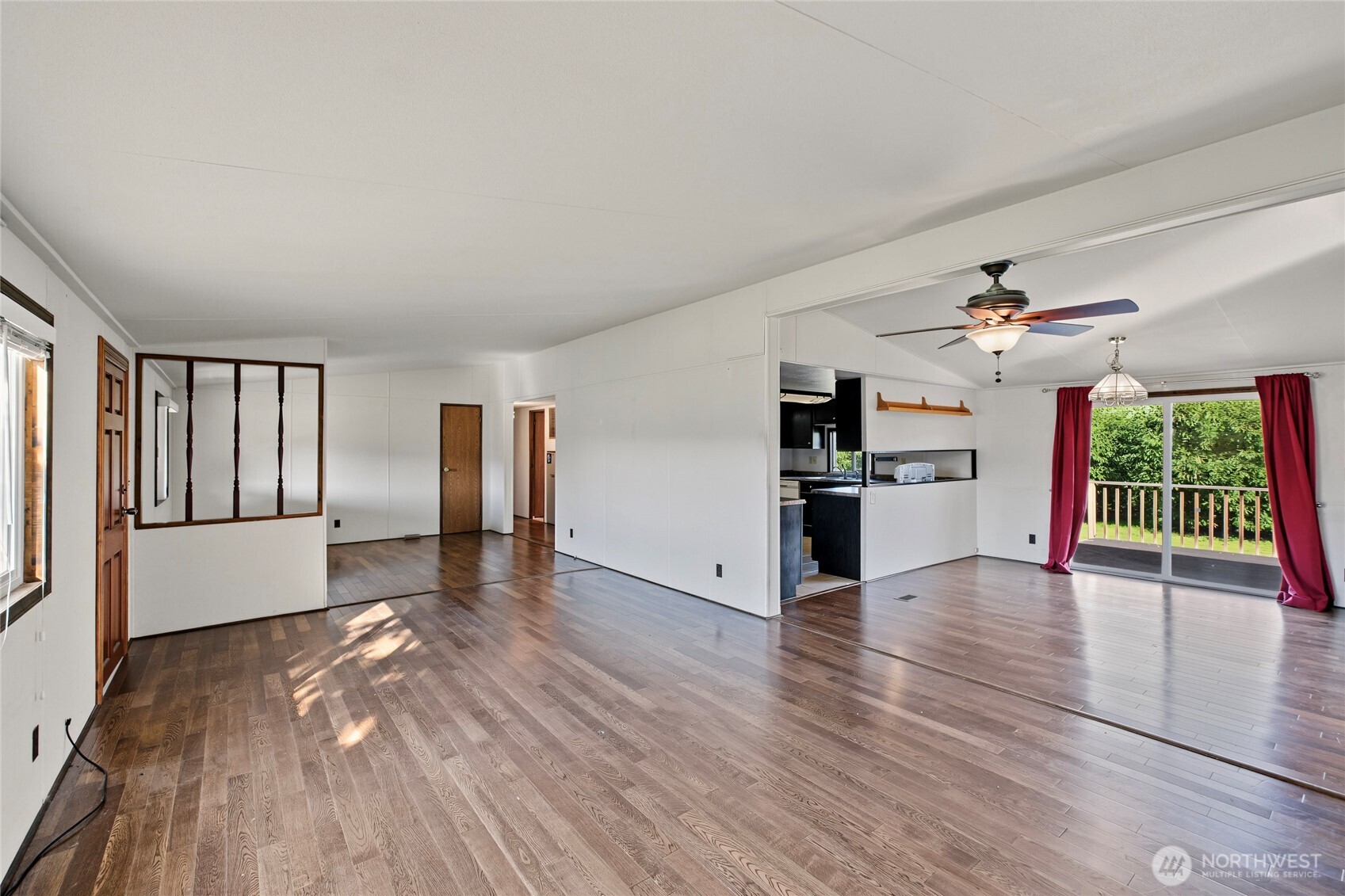 2931 5th Street Property Photo 12