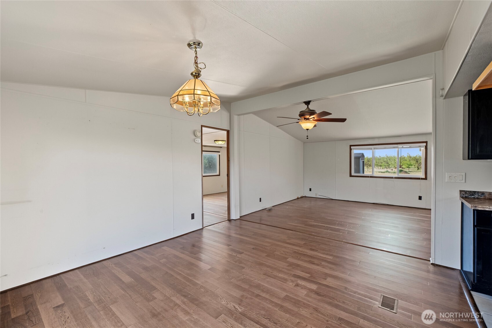 2931 5th Street Property Photo 18
