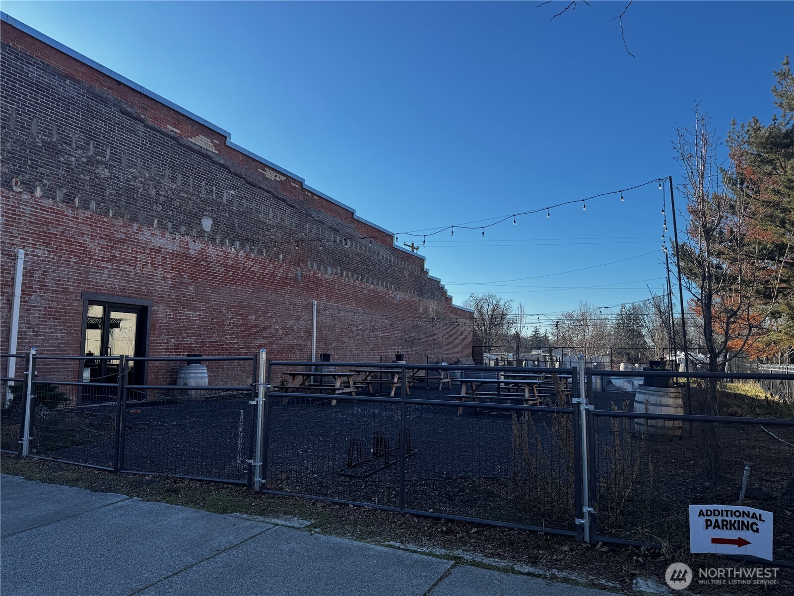 128 Main Street Property Photo 4
