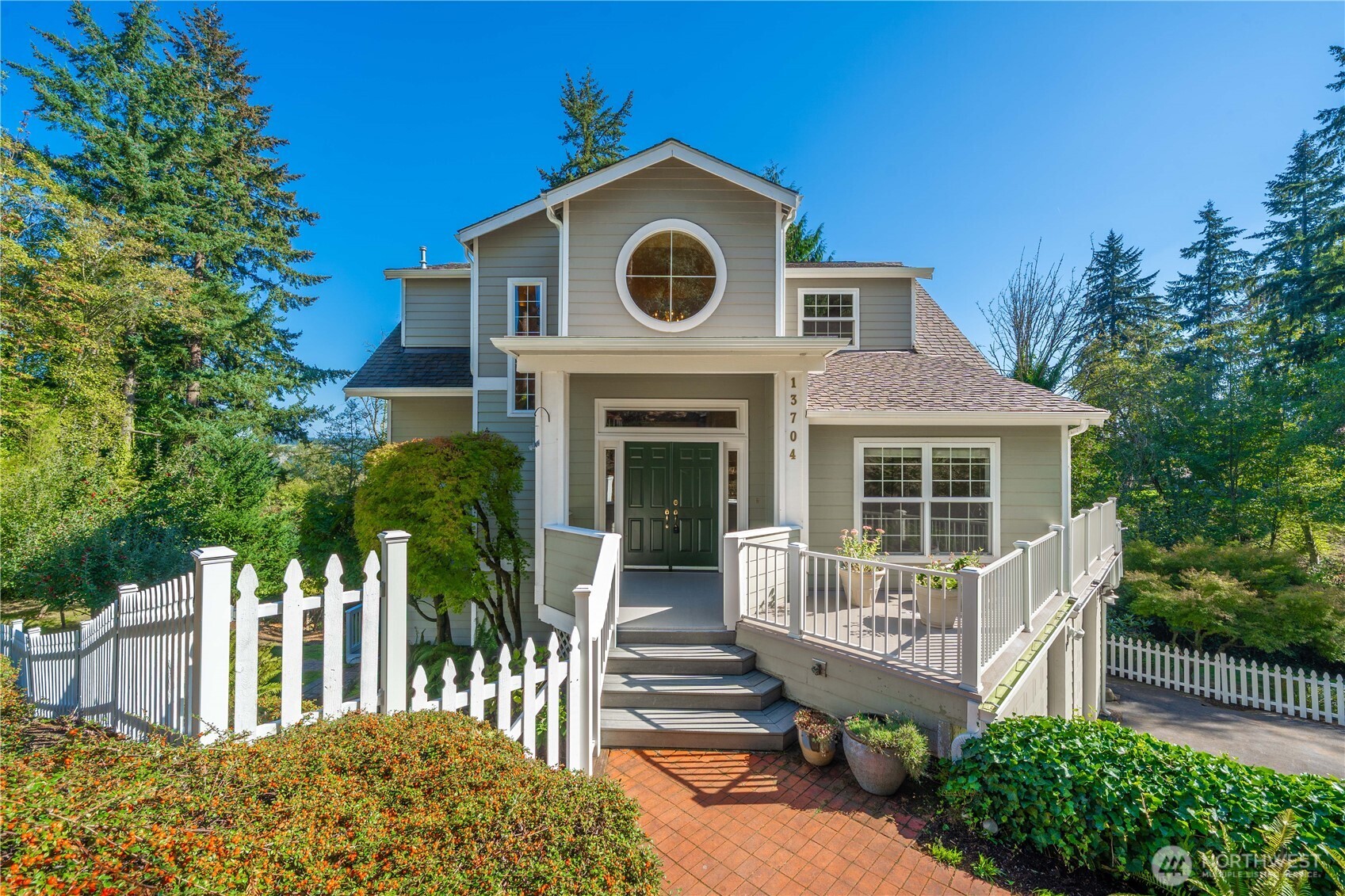 13704 120th Street Property Photo 1