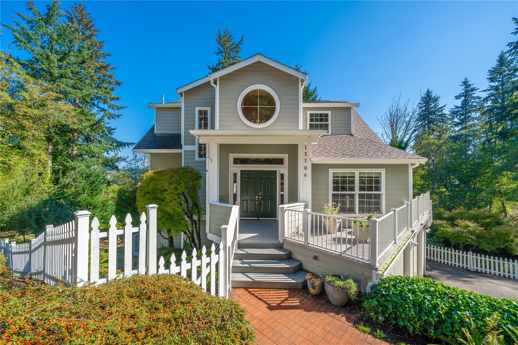 13704 120th Street Property Photo 1