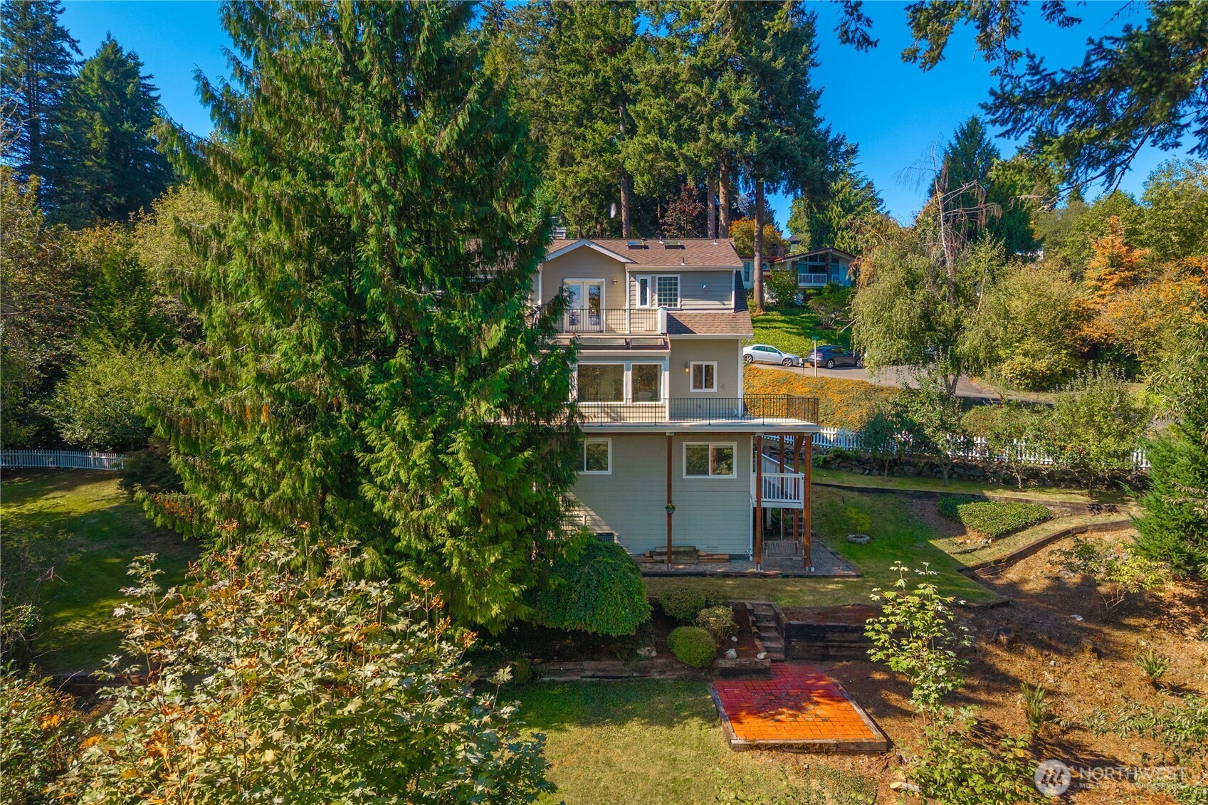 13704 120th Street Property Photo 14