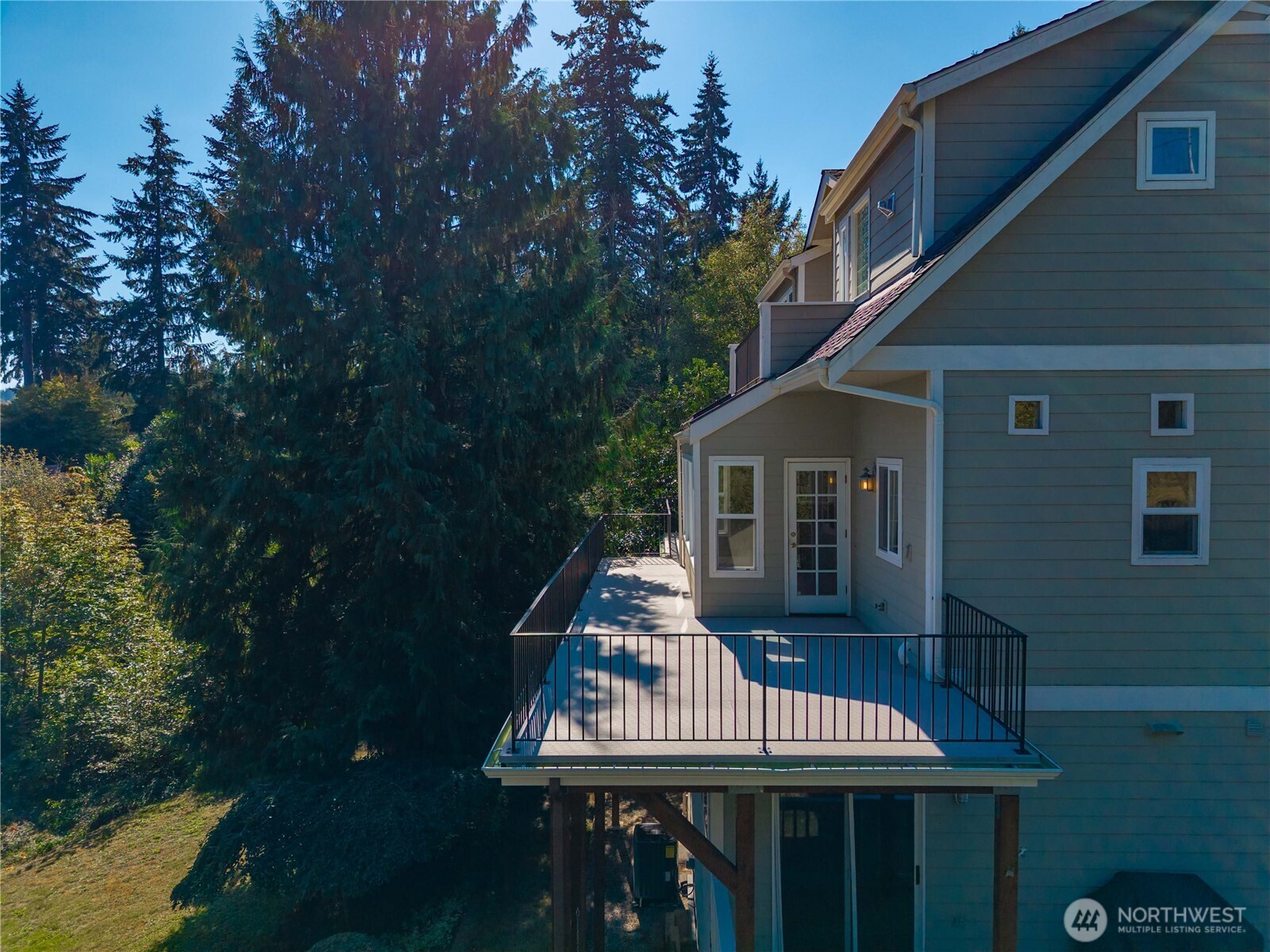 13704 120th Street Property Photo 16