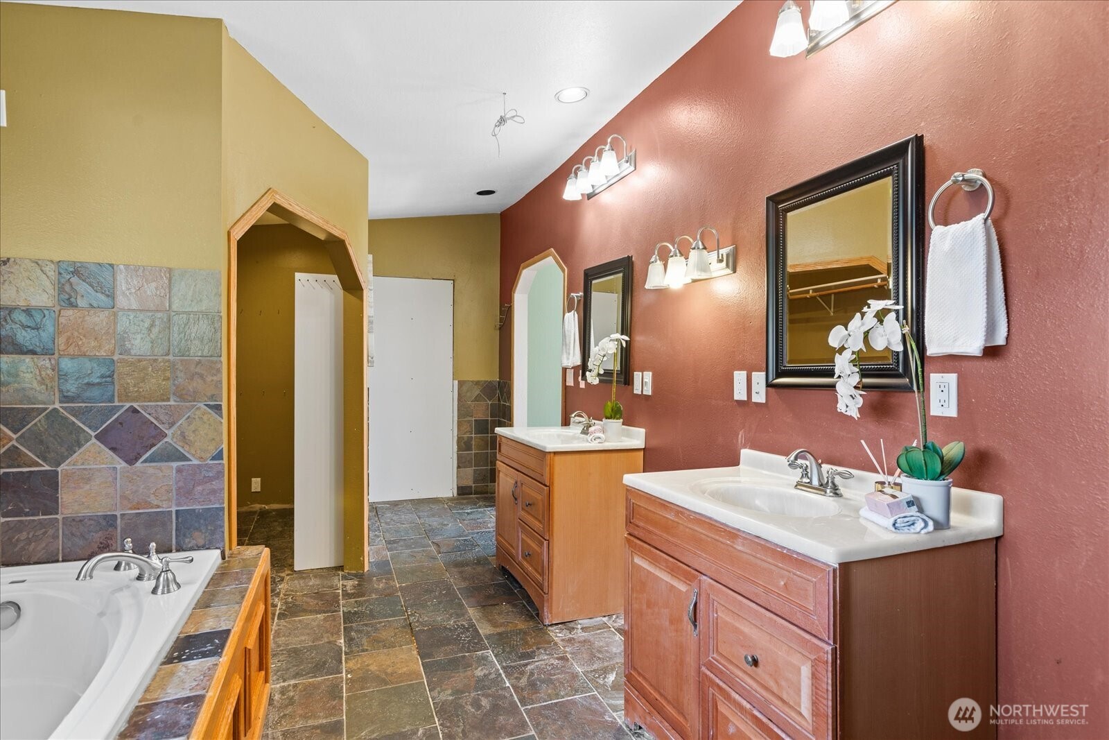 7819 225th Place Property Photo 11