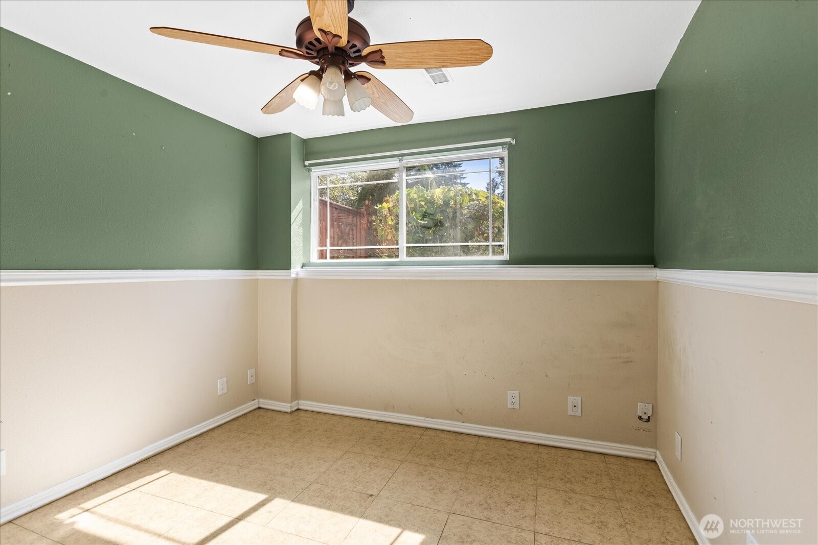 7819 225th Place Property Photo 19
