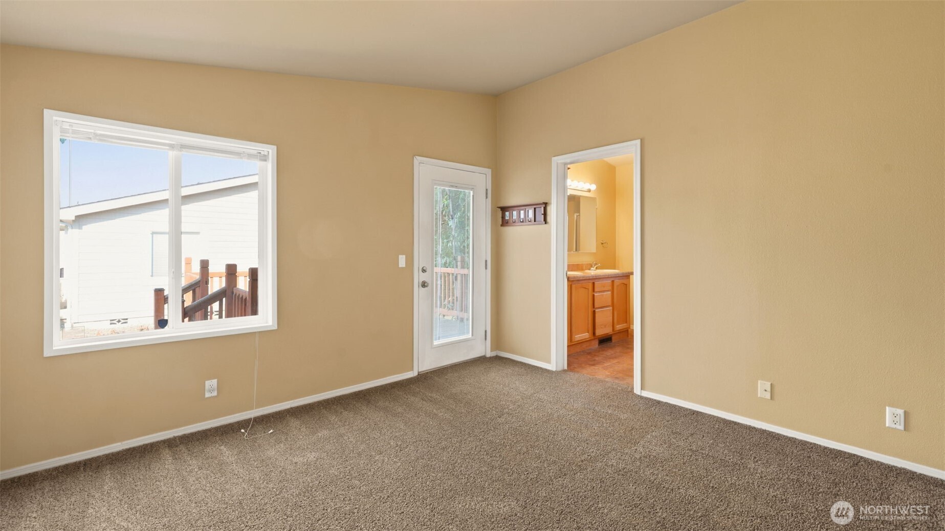 3597 Channel View Lane Property Photo 6