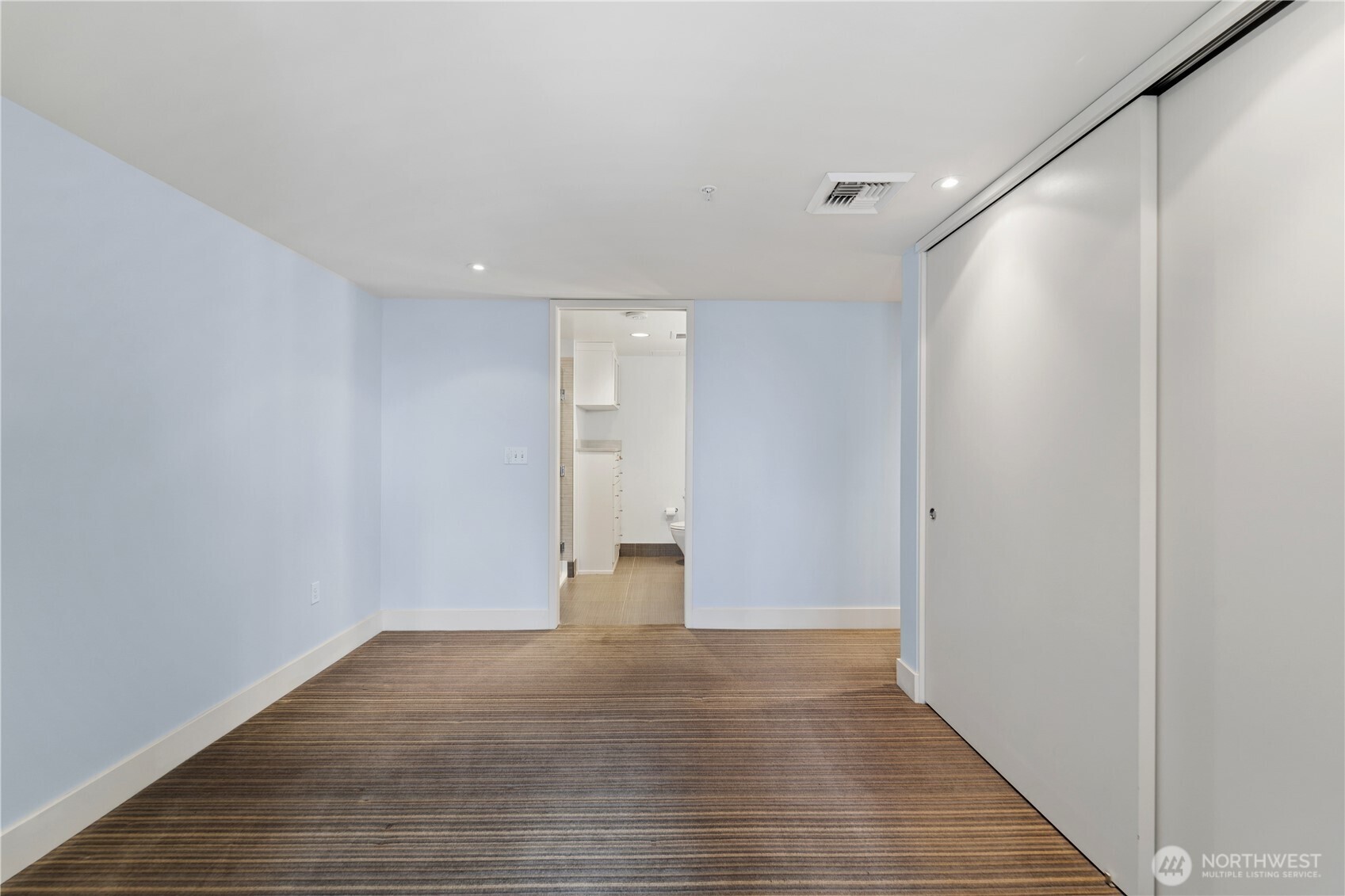 820 Blanchard Street 904 Property Photo 6