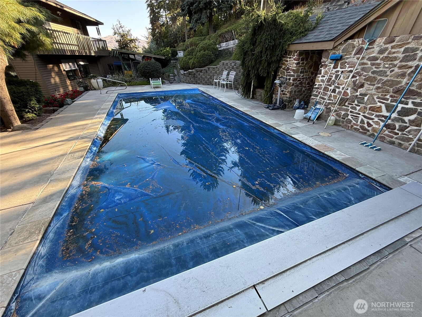300 Canyon Court Drive Property Photo 10