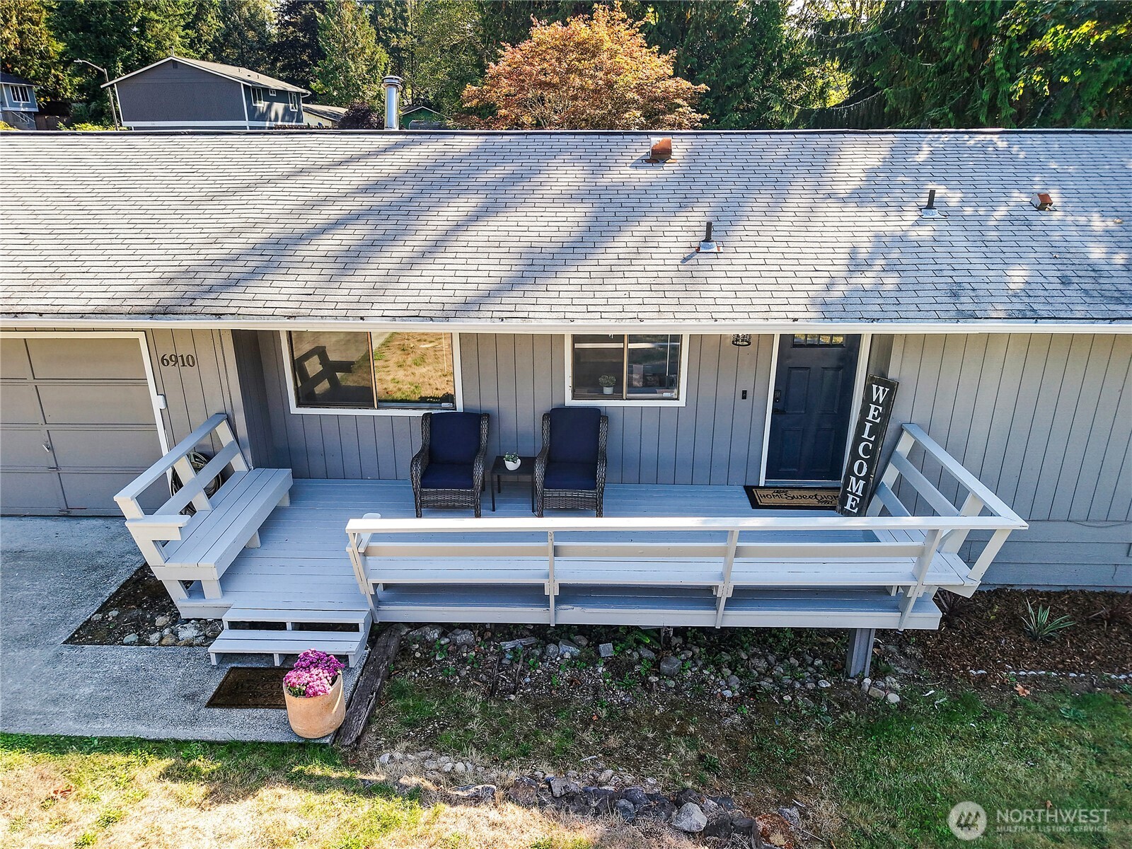 6910 E Cascade Drive Property Photo 4