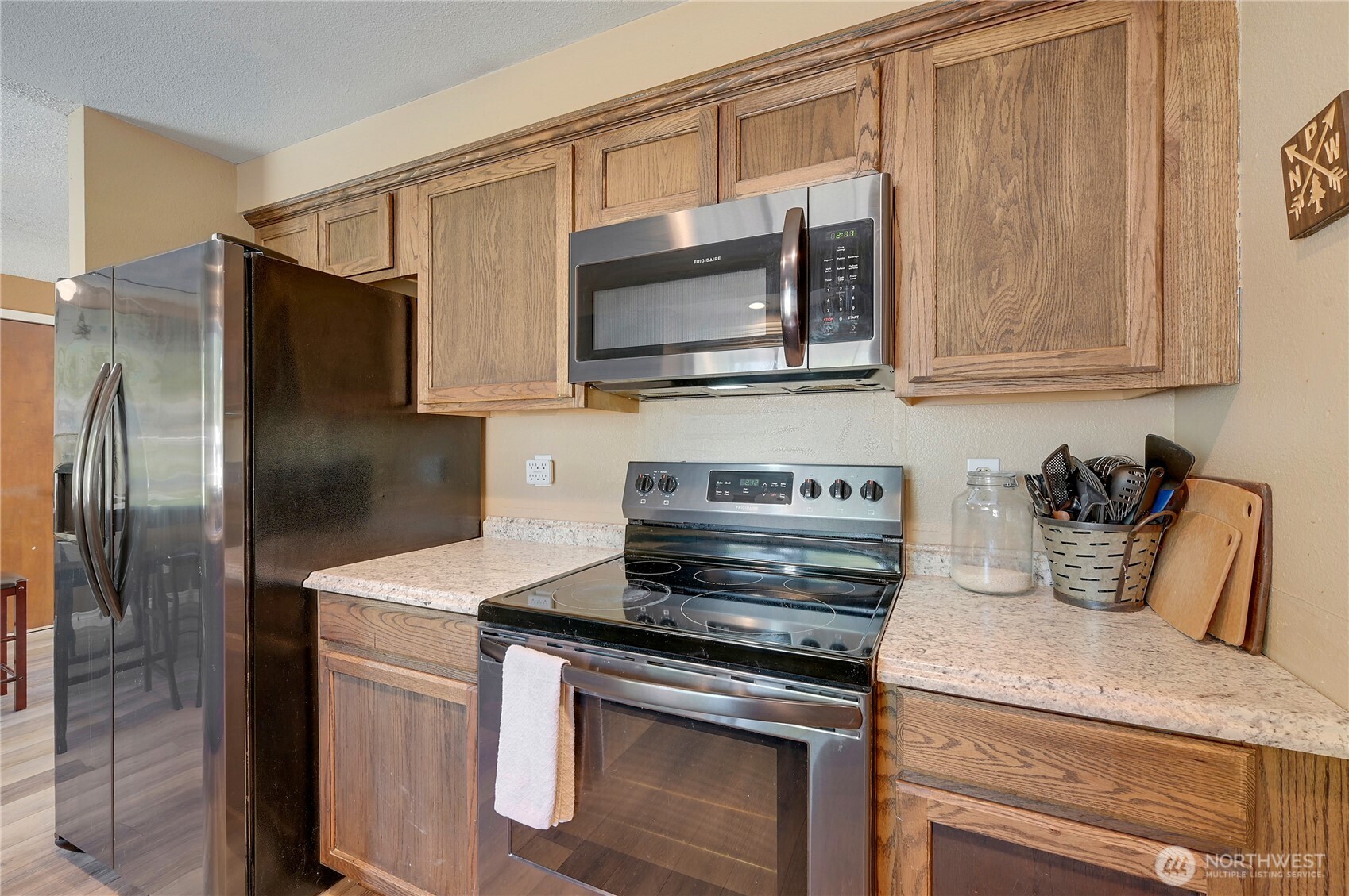 6910 E Cascade Drive Property Photo 12