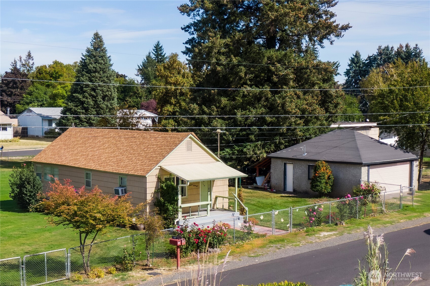 1849 Delmont Street Property Photo 1