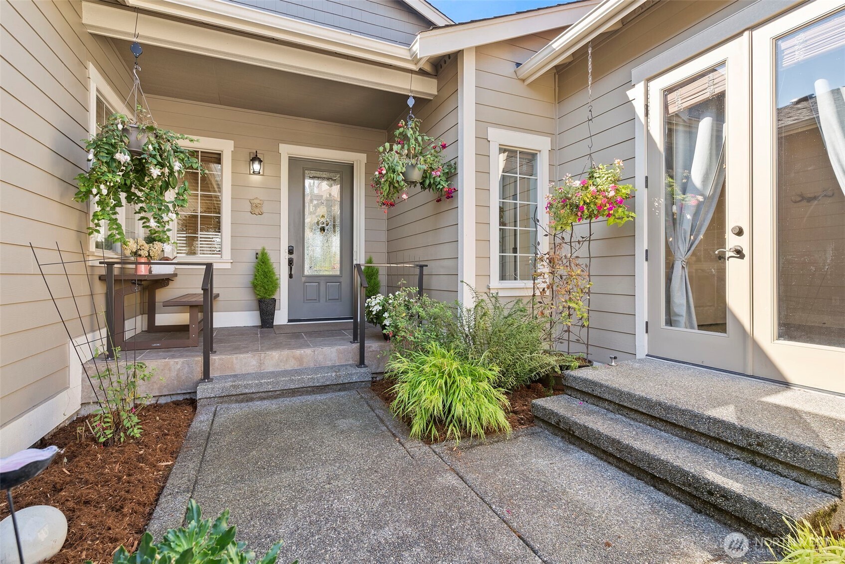 1740 Skyline Ridge Lane Property Photo 4