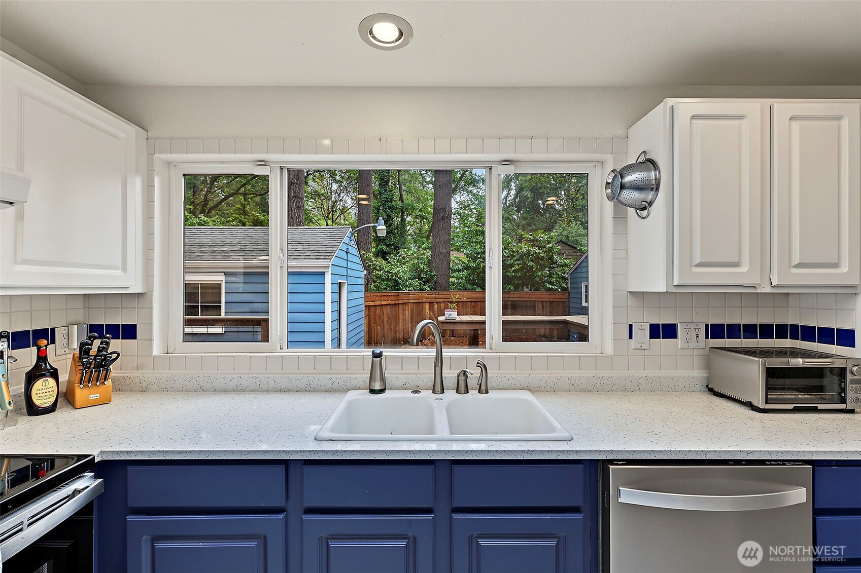 10903 Meadow Road Property Photo 15