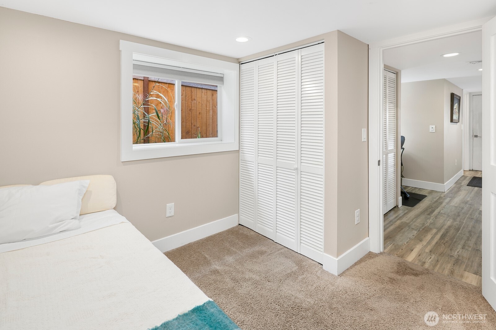 6271 Ellis Avenue Property Photo 23