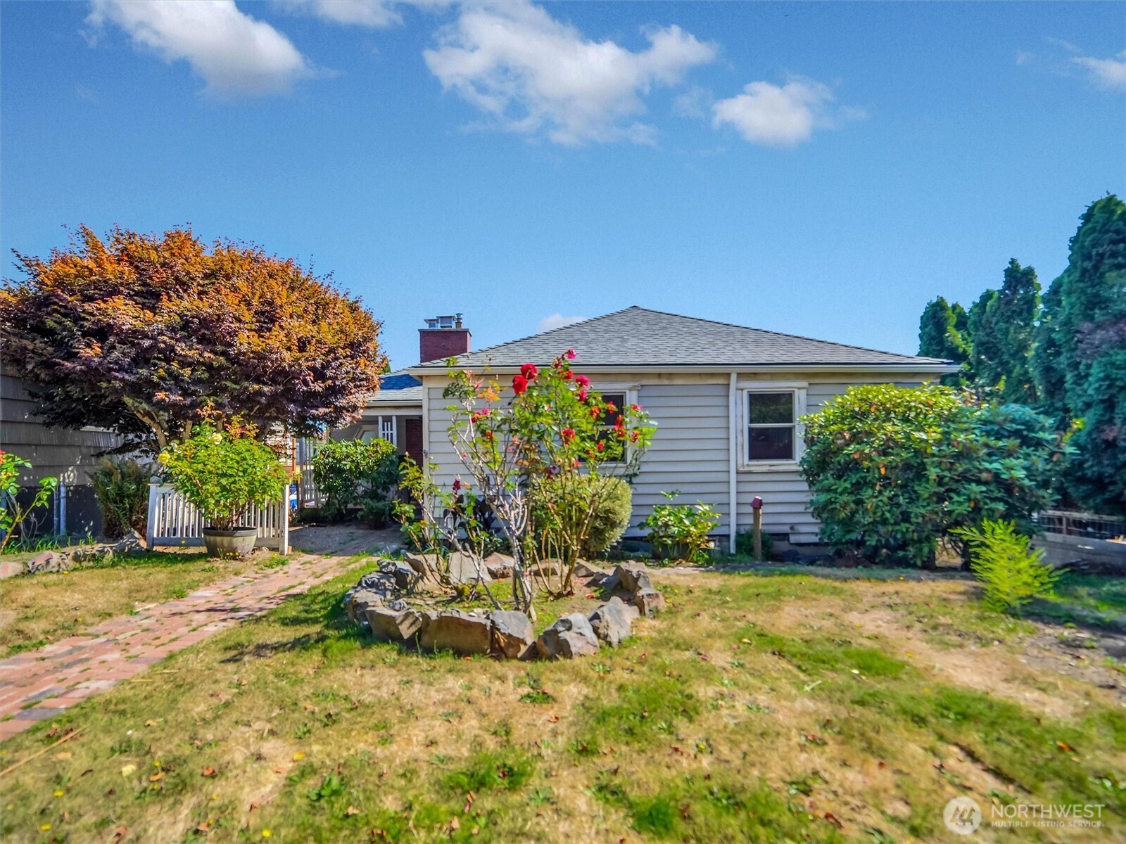 4044 39th Avenue Property Photo 1