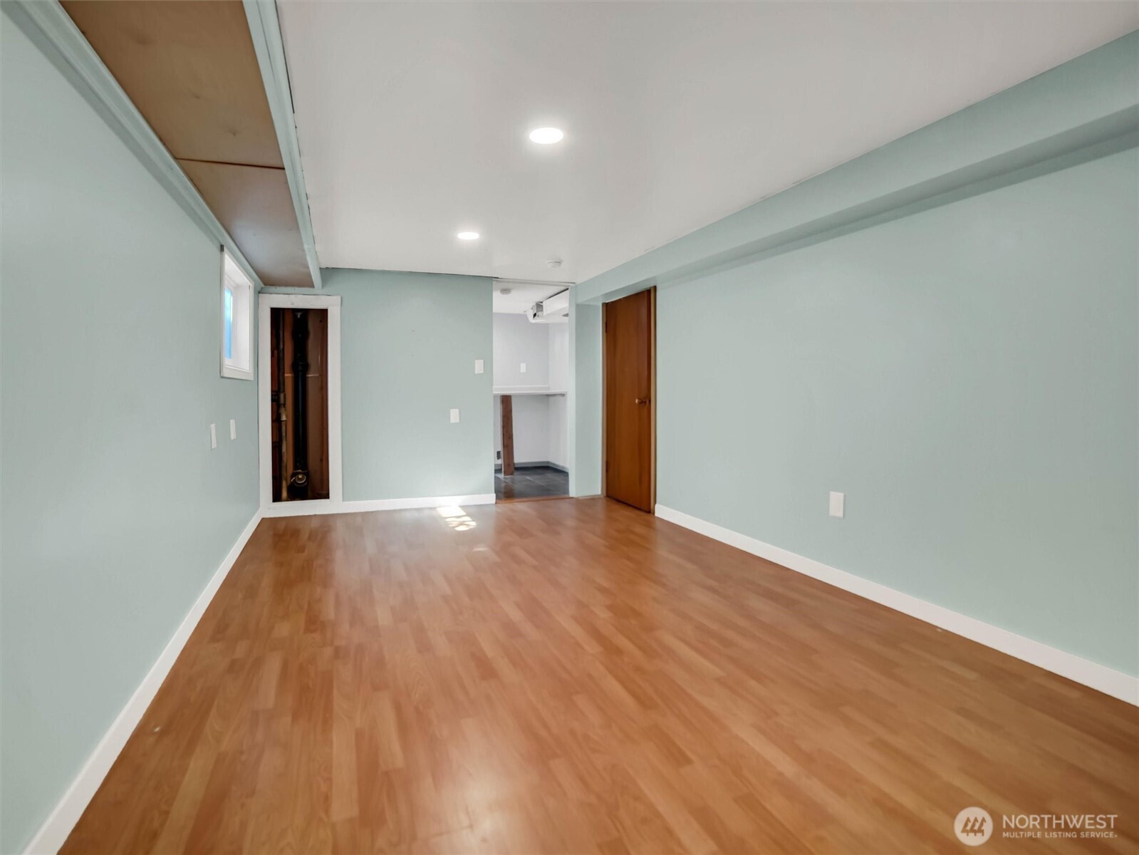 4044 39th Avenue Property Photo 20