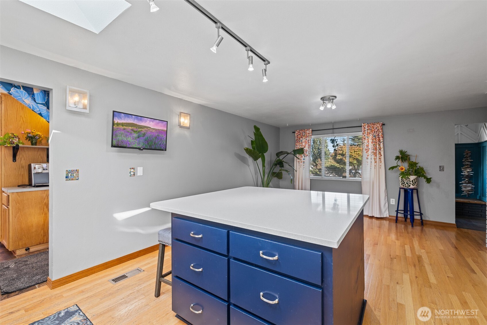 142 W Columbus Avenue Property Photo 12