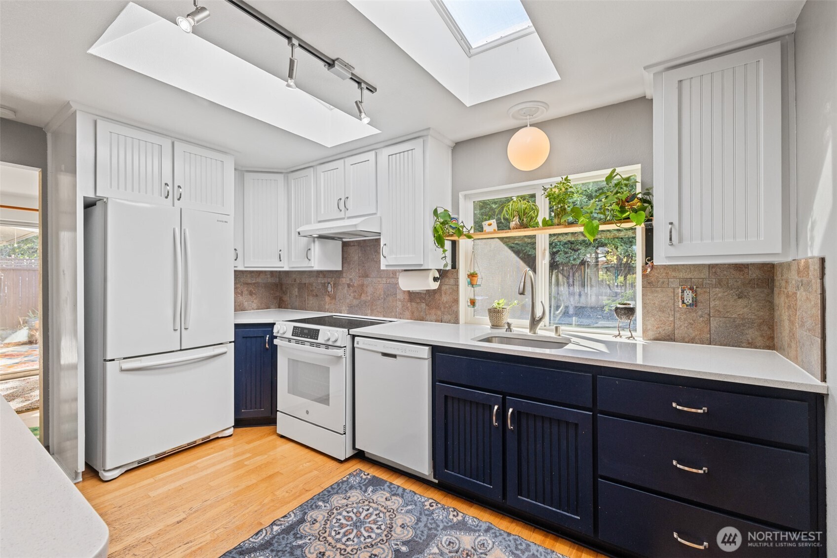 142 W Columbus Avenue Property Photo 13