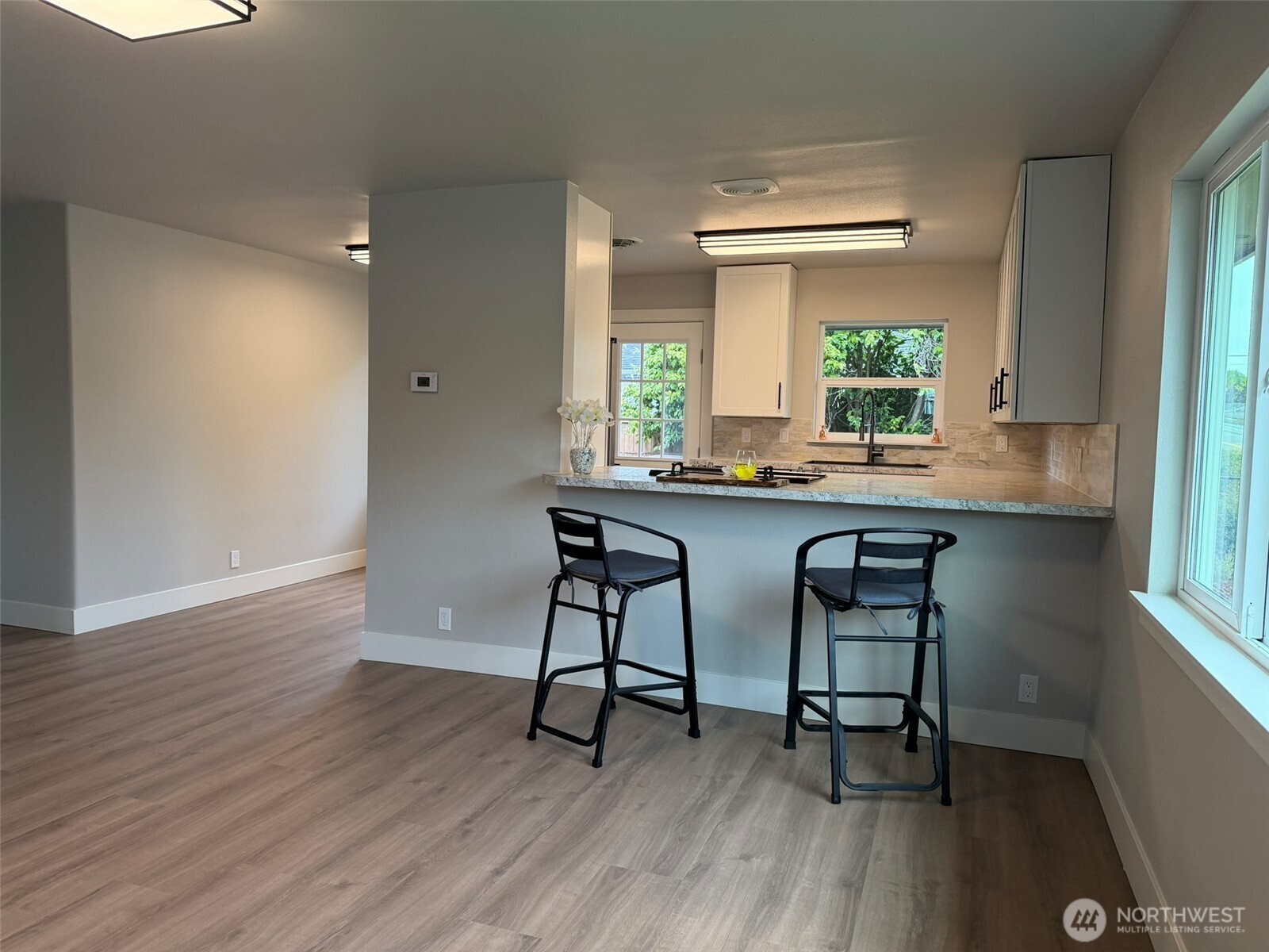 857 S 72nd Street Property Photo 7