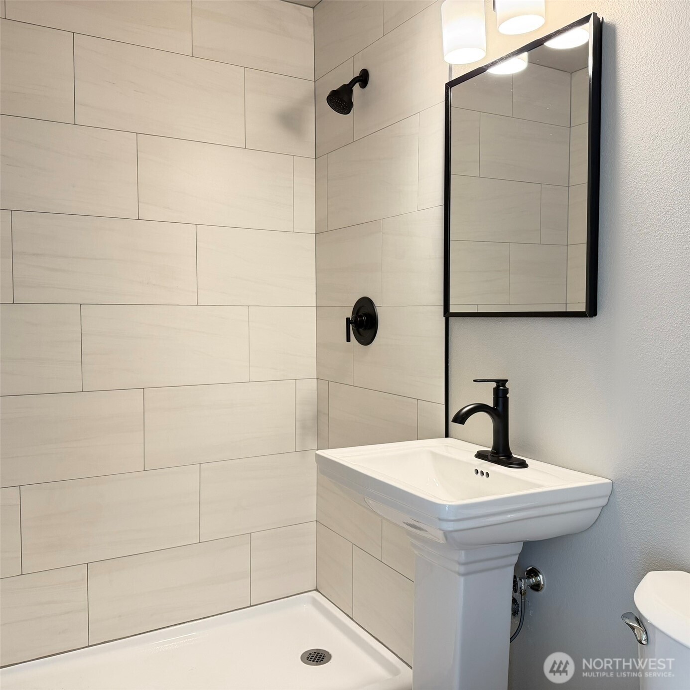 857 S 72nd Street Property Photo 15