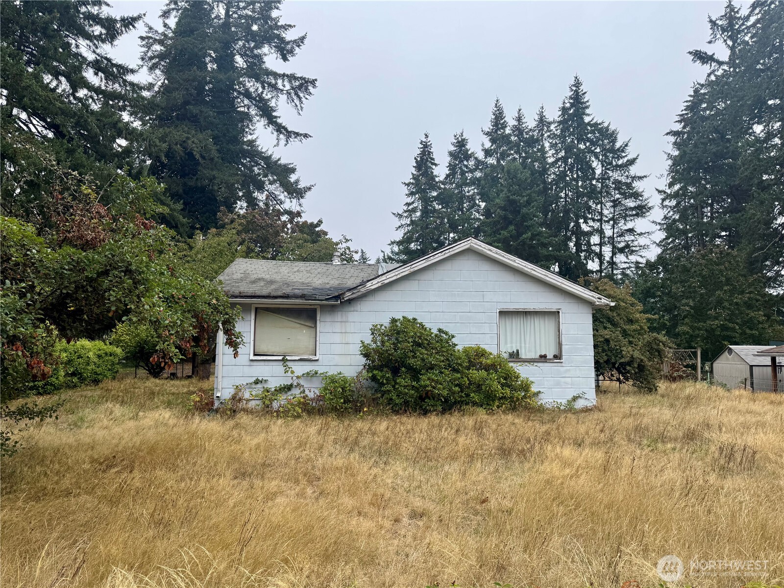 1115 168th Street Property Photo 10