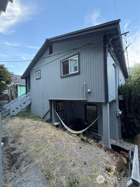 3831 17th Avenue Property Photo 15