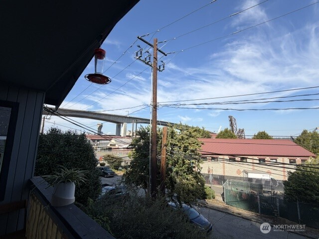 3831 17th Avenue Property Photo 17