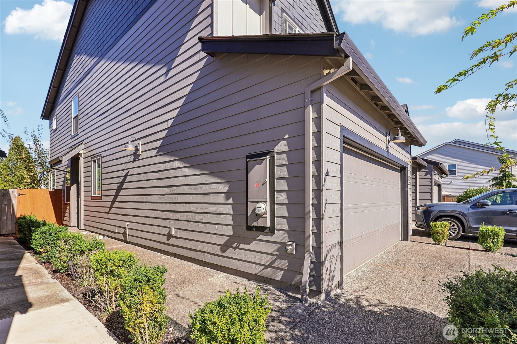 442 Ne 71st Street Property Photo 3