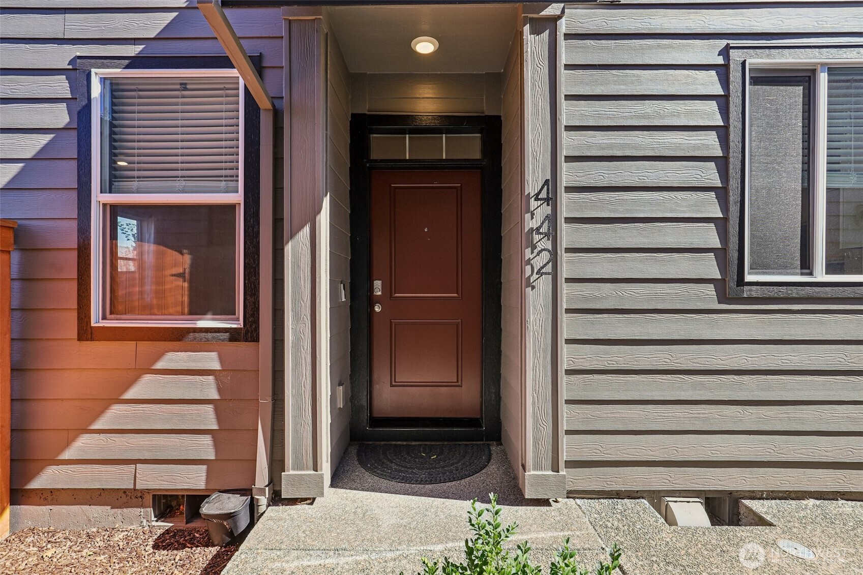 442 Ne 71st Street Property Photo 4