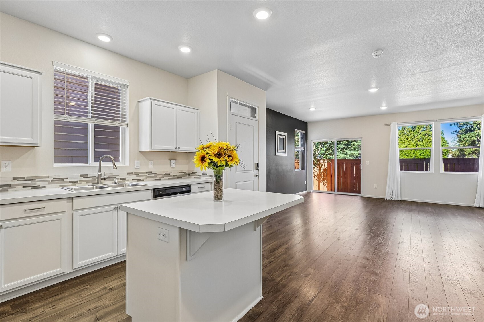442 Ne 71st Street Property Photo 12