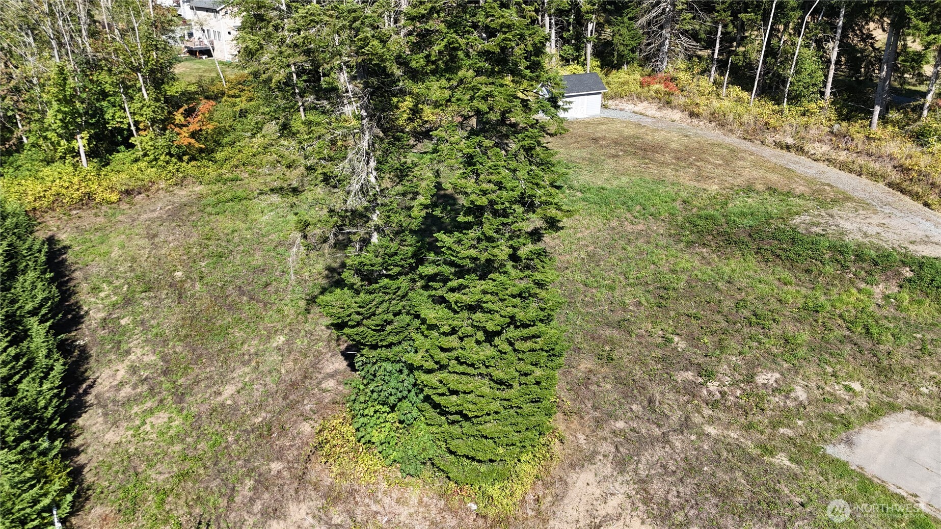 22979 Methow Court Property Photo 13