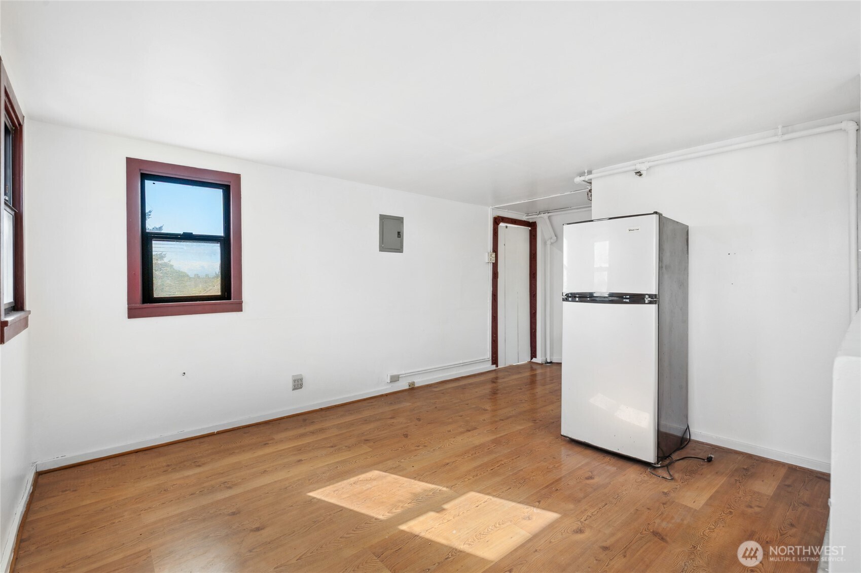 206 12th Avenue Property Photo 17