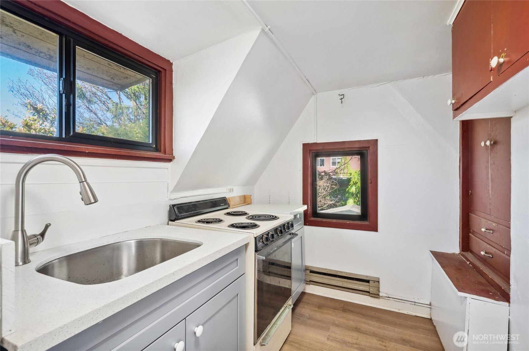 206 12th Avenue Property Photo 19