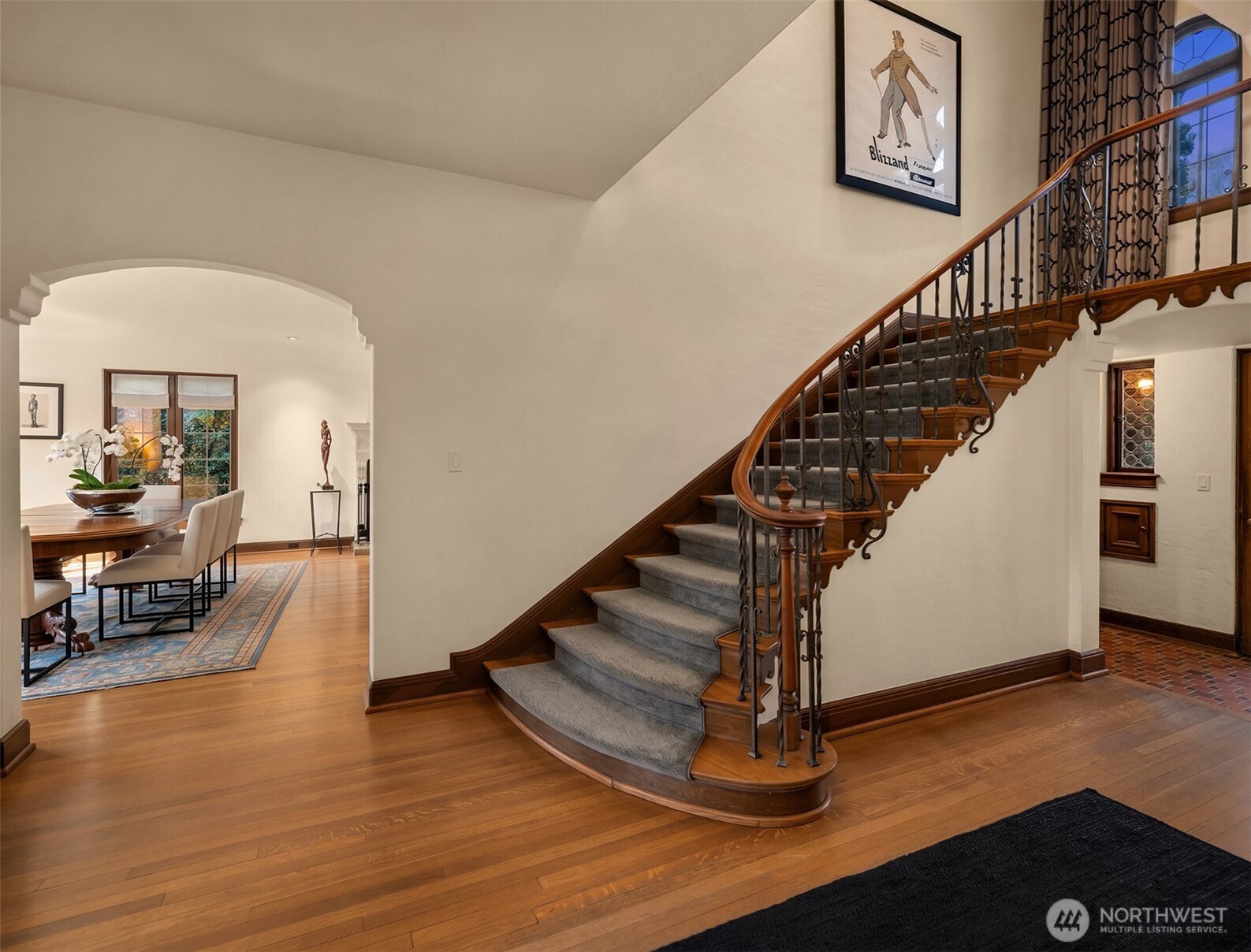 1641 Windermere Drive Property Photo 4