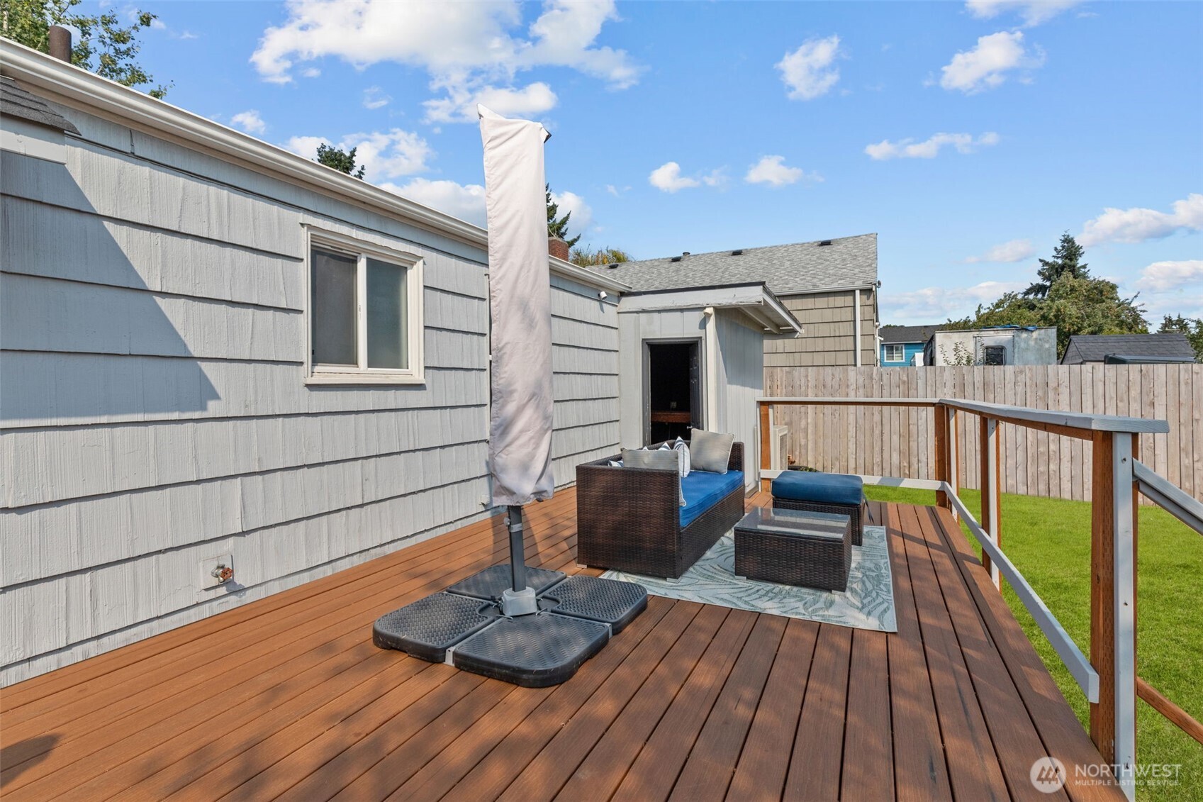 12450 1st Avenue Property Photo 22