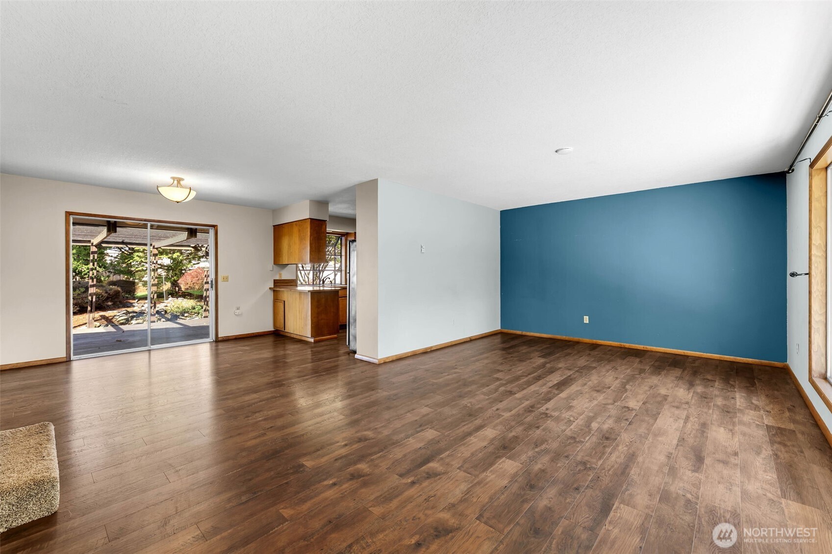 34100 Nw Pacific Highway Property Photo 7