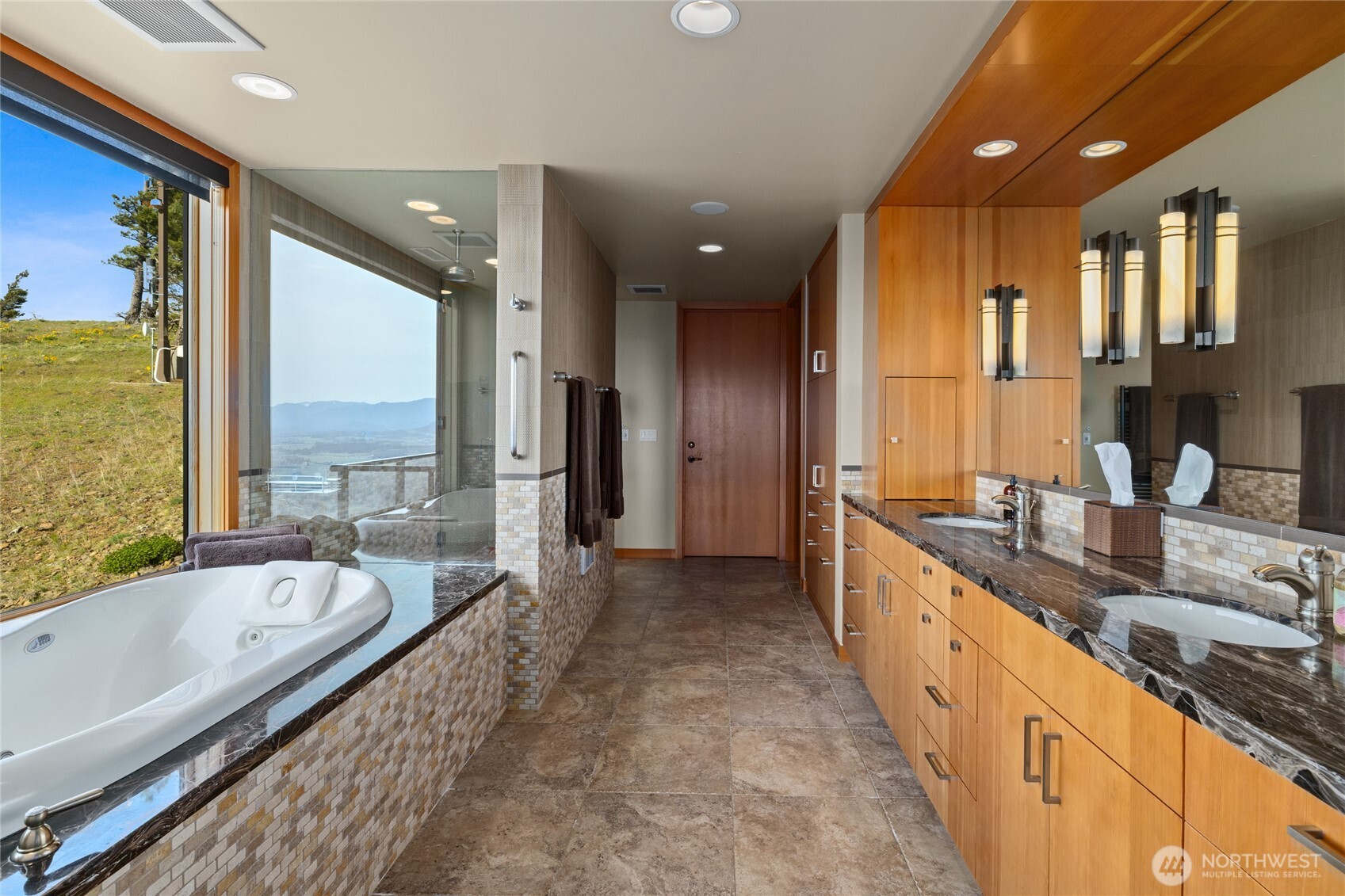 3653 Hart Road Property Photo 16