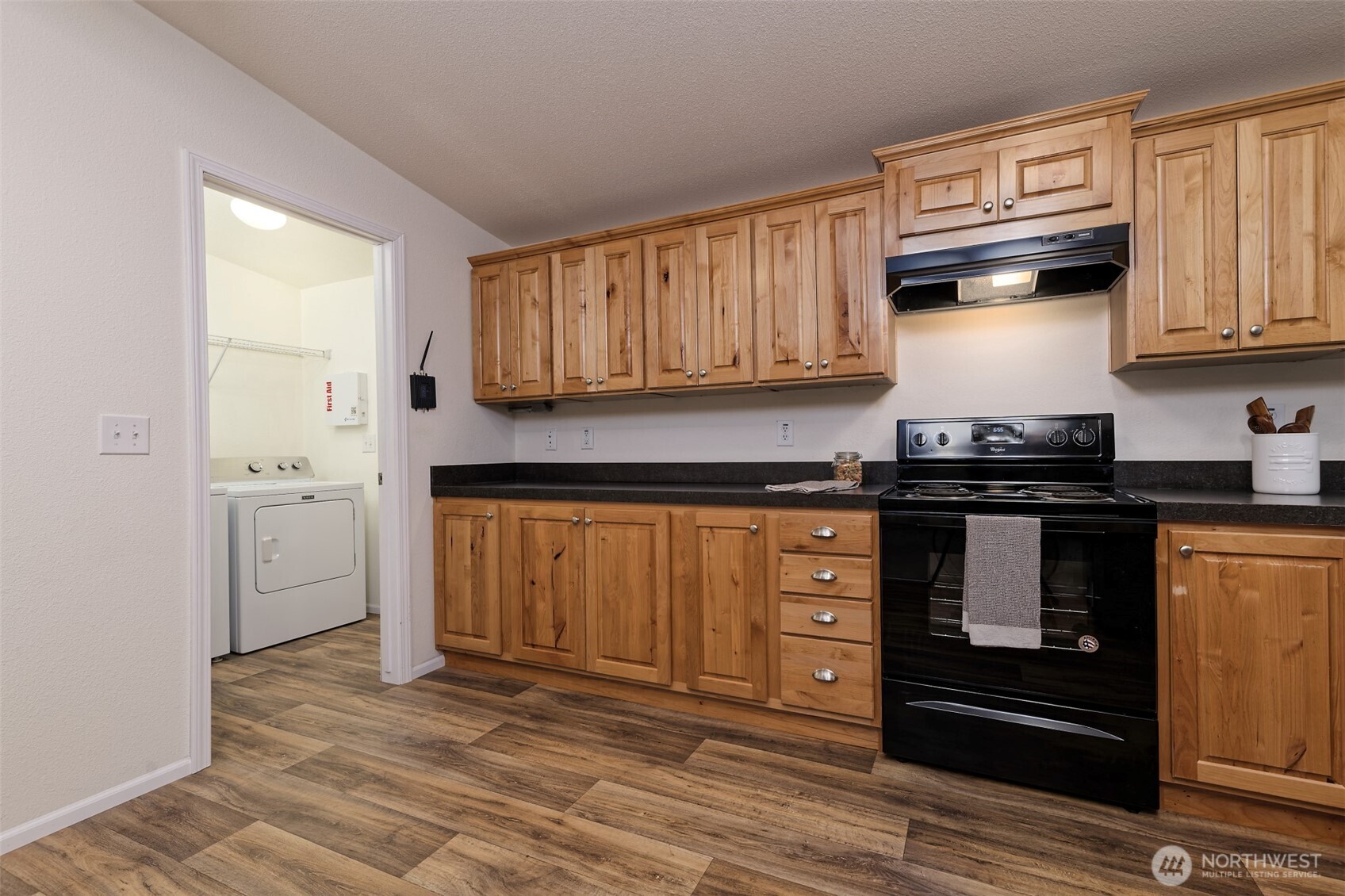2070 Ne Tahuya River Drive Property Photo 11