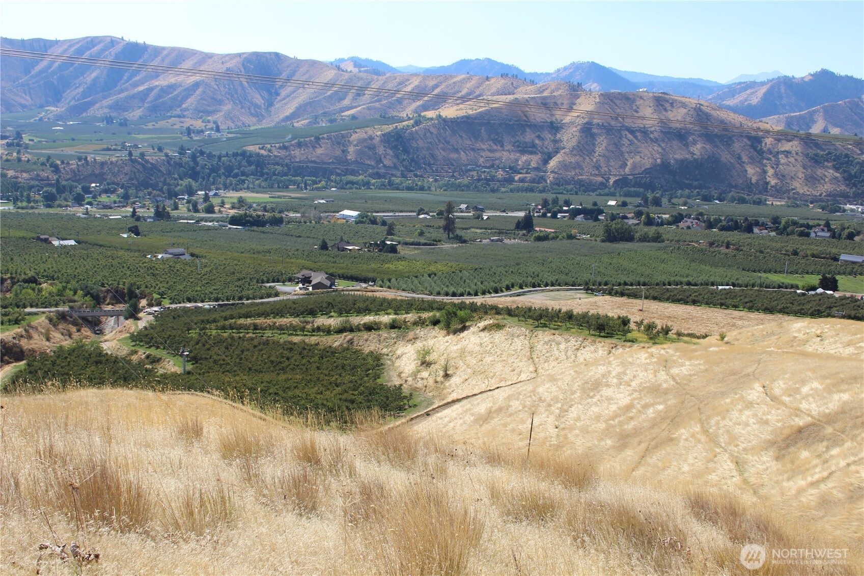 103 Dual Peak Lane Property Photo 13