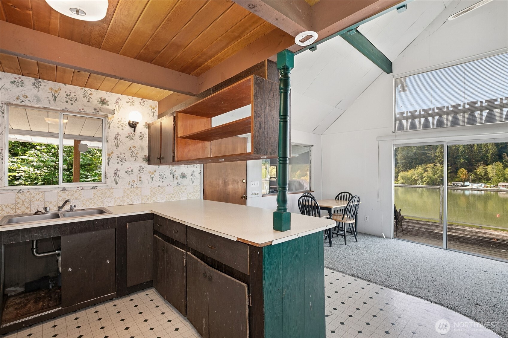 39304 Ski Park Road Property Photo 10