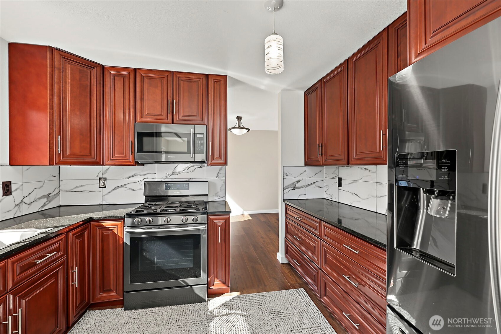 5137 S 303rd Place Property Photo 11